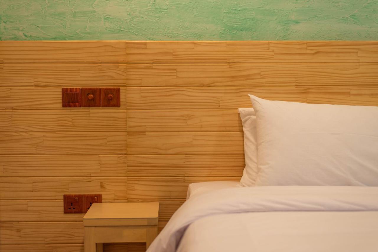 Turtle Maldives - Your Gateway To The Beach & Marine Adventures Await! Omadhoo Ngoại thất bức ảnh