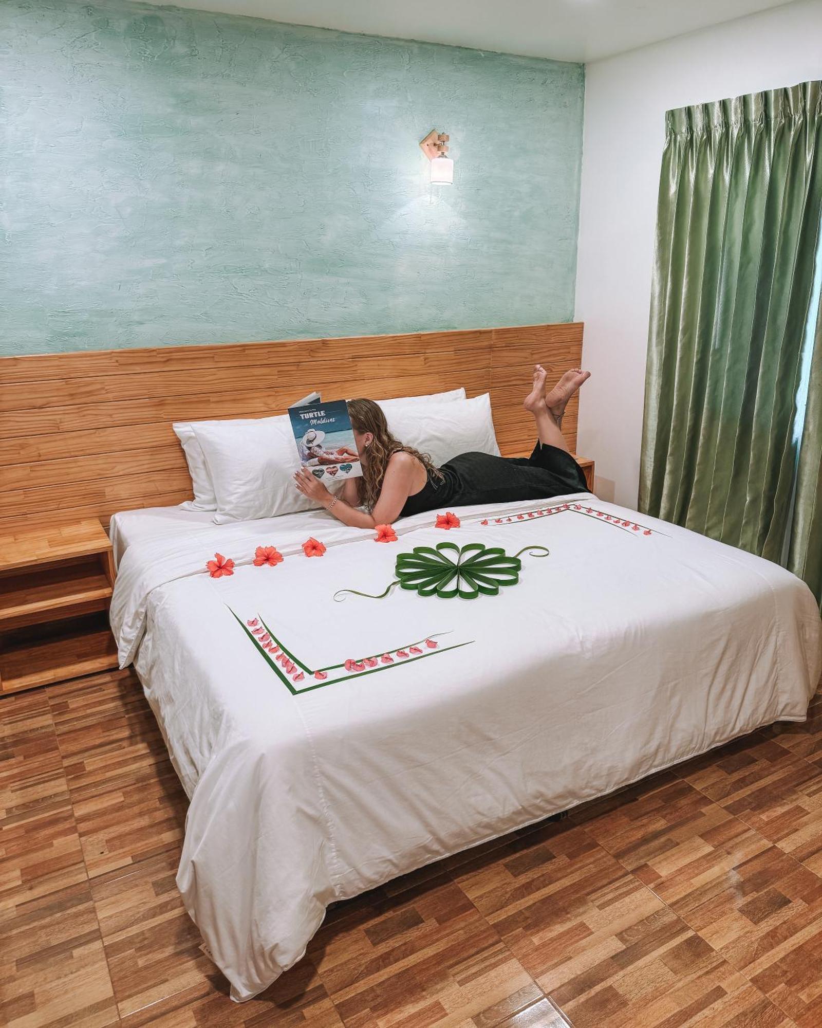 Turtle Maldives - Your Gateway To The Beach & Marine Adventures Await! Omadhoo Ngoại thất bức ảnh